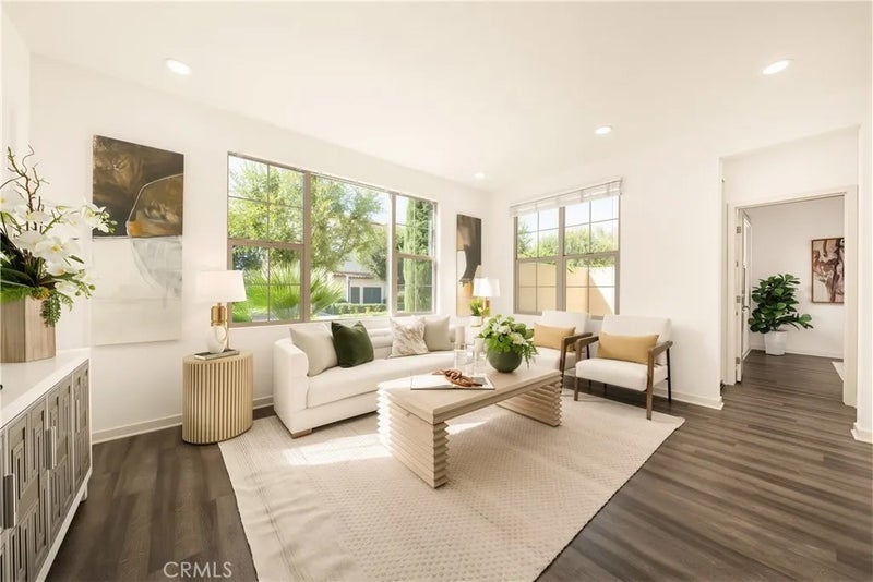 56 Bay Laurel