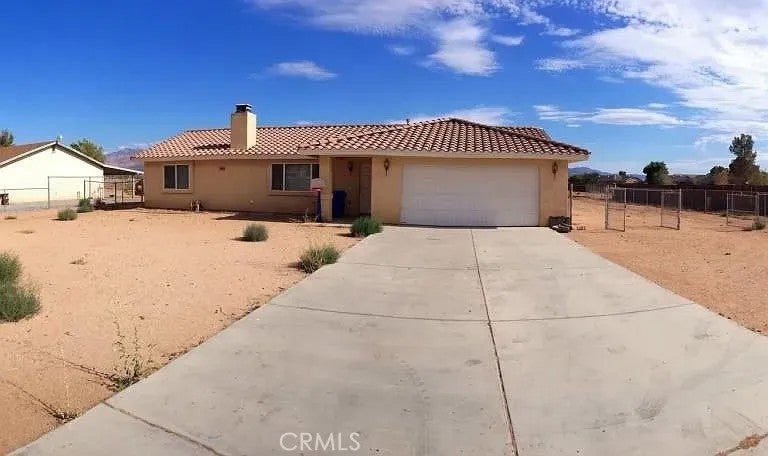 Photo of 22607 Lucilla RD, Apple Valley, CA 92308 (MLS # PF26215461)
