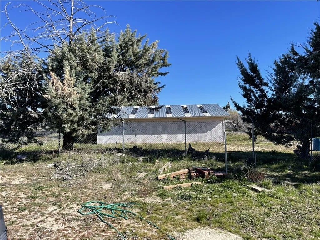 Photo of 38800 Bahrman Rd, Anza, CA 92539 (MLS # PW26010992)