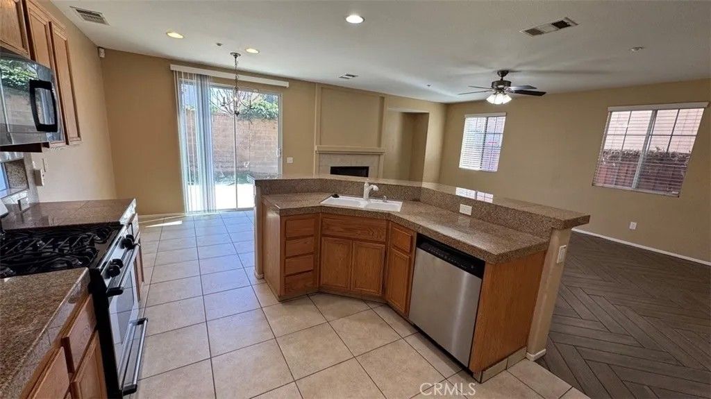 Photo of 11332 Riverbury Court, Riverside, CA 92505 (MLS # IV26065648)