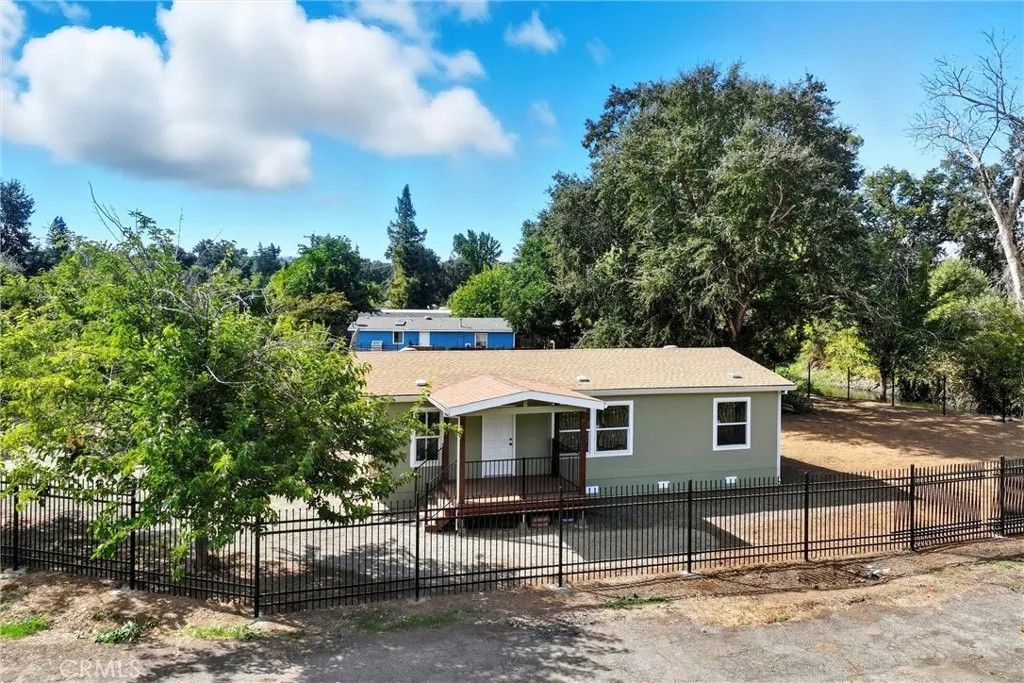 Photo of 8827 Quarterhorse Ln, Lower Lake, CA 95457 (MLS # LC25278860)