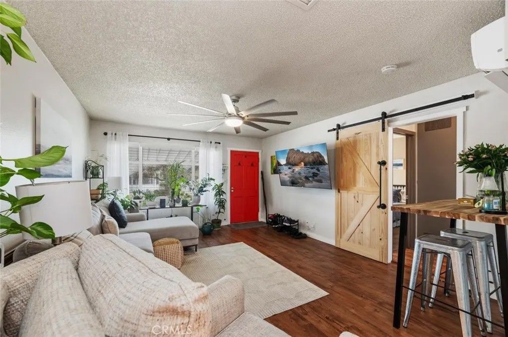 Photo of 150 E Lakeshore Dr #35, Lake Elsinore, CA 92530 (MLS # SW26080969)