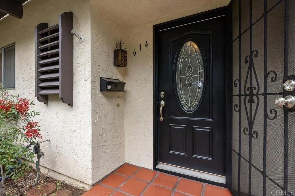 Photo of 614 Bel Air Dr, Vista, CA 92084 (MLS # NDP2601826)