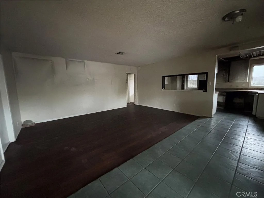 6917 Matilija Avenue