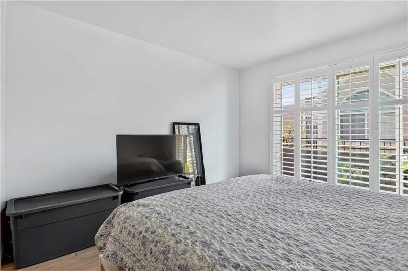 645 Pacific Ave 403