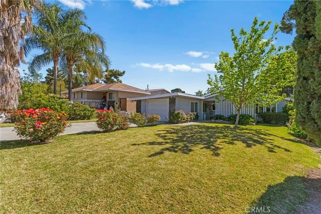 Photo of 266 N 14th St, Banning, CA 92220 (MLS # IG26006351)