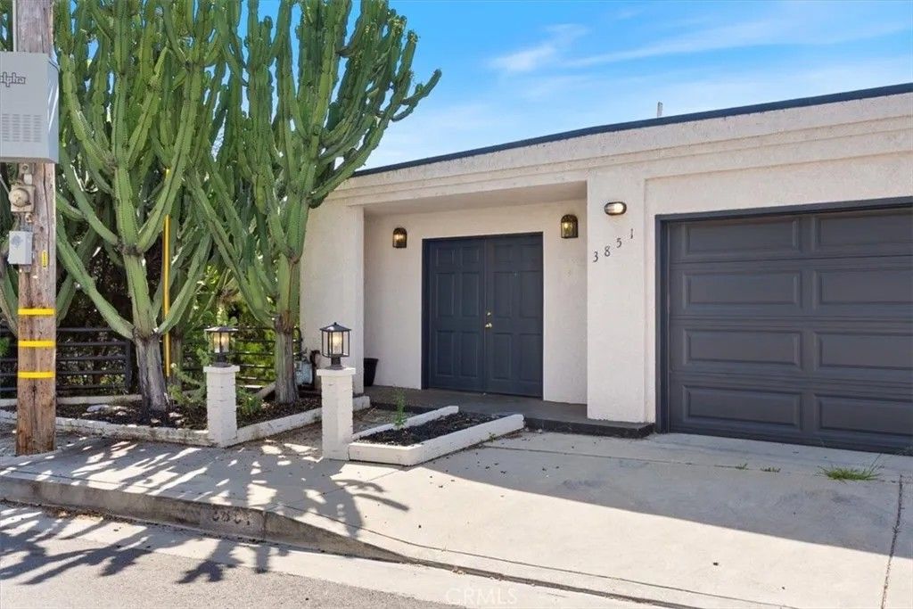 Photo of 3851 Cazador St, Los Angeles, CA 90065 (MLS # PF26058661)