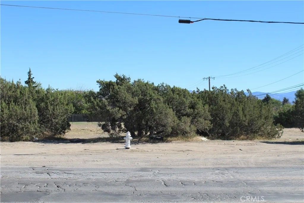 Photo of 0 Ranchero, Hesperia, CA 92345 (MLS # HD25251825)