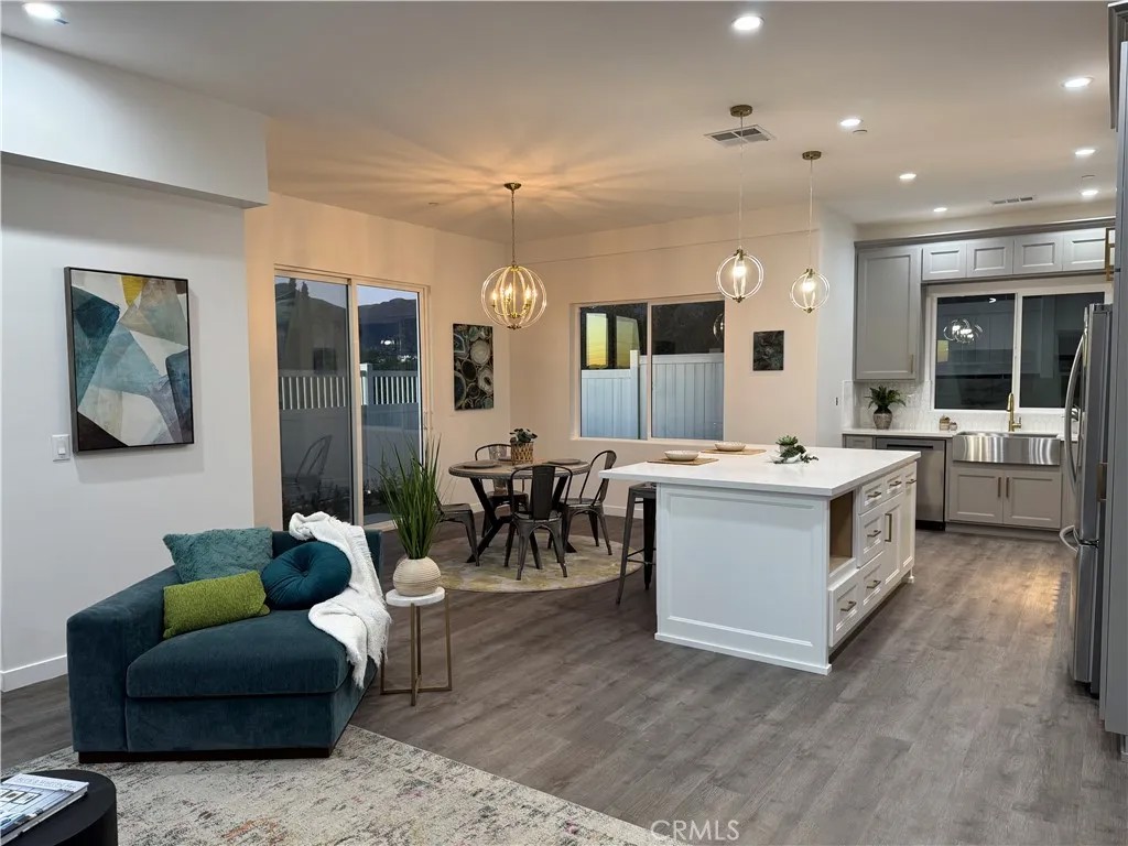 12511 N Haleh Lane 12509