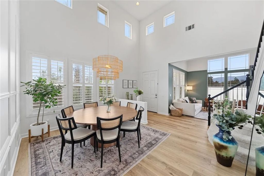 Photo of 31486 Eucalyptus Court, Temecula, CA 92592 (MLS # SW26030833)