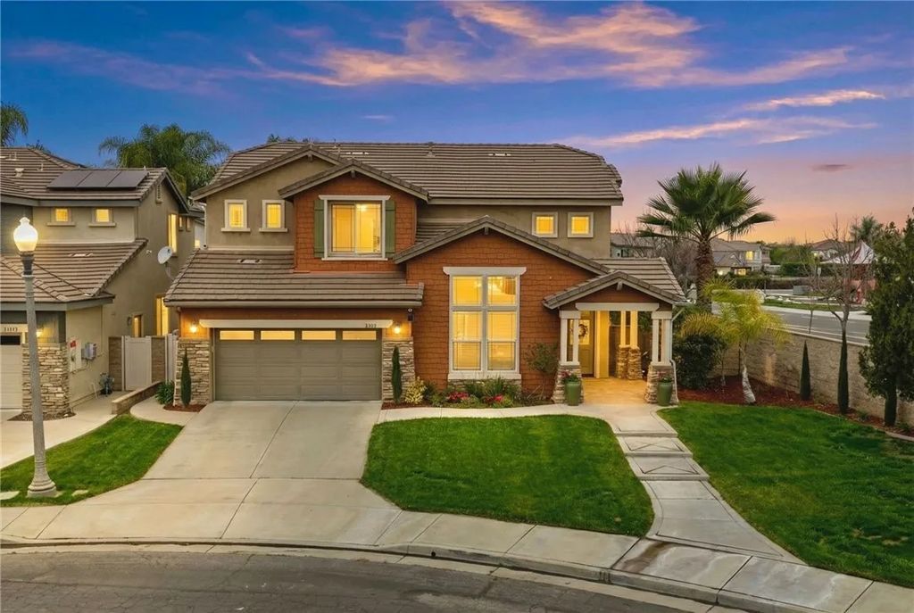 Photo of 31486 Eucalyptus Court, Temecula, CA 92592 (MLS # SW26030833)