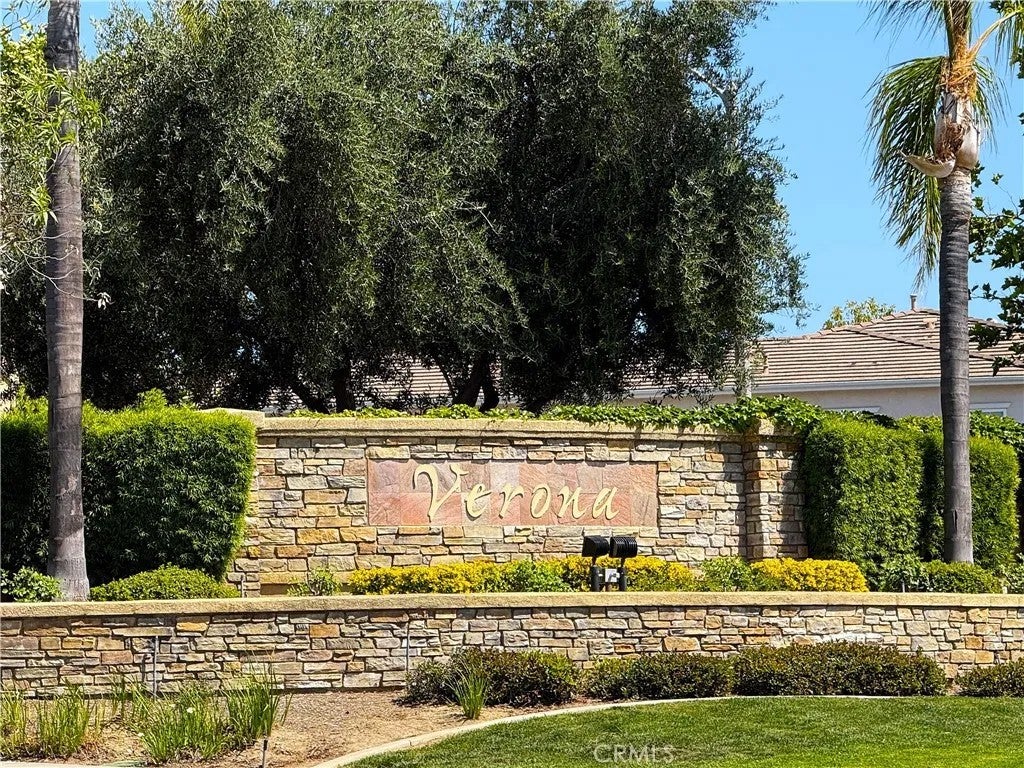 Photo of 26408 Arboretum WAY #2706, Murrieta, CA 92563 (MLS # SW26105955)