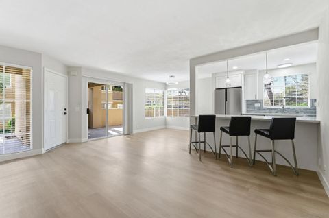 7385 Calle Cristobal 225 San Diego CA 92126