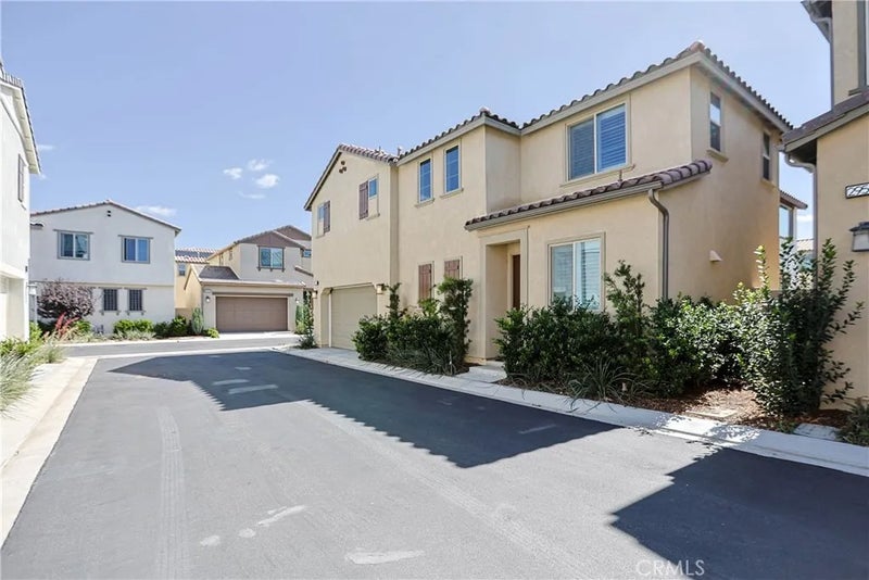29521 Bovenzi Way