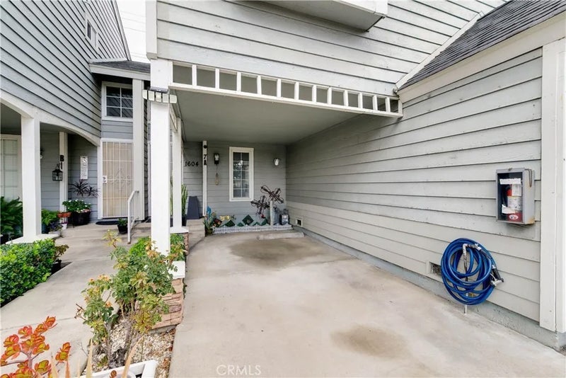 1604 S Mountain Avenue 7A