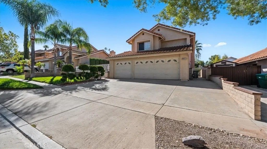 Photo of 2208 Coachman Circle, Corona, CA 92881 (MLS # CV25250987)
