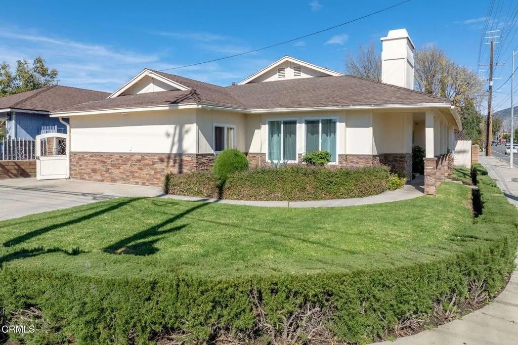 Photo of 12446 Herrick Avenue, Sylmar, CA 91342 (MLS # P1-25976)