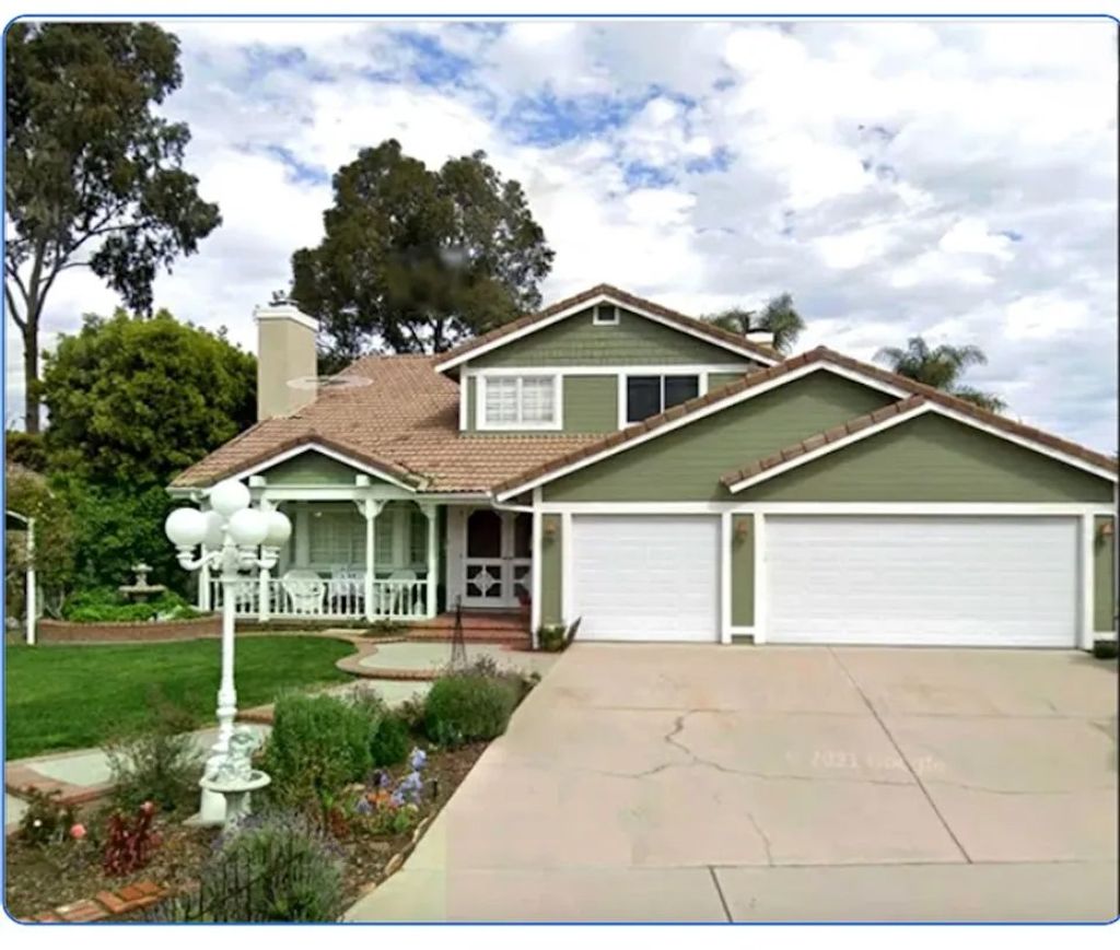 Photo of 1155 Bridgeport Rd, Corona, CA 92882 (MLS # IG26062265)