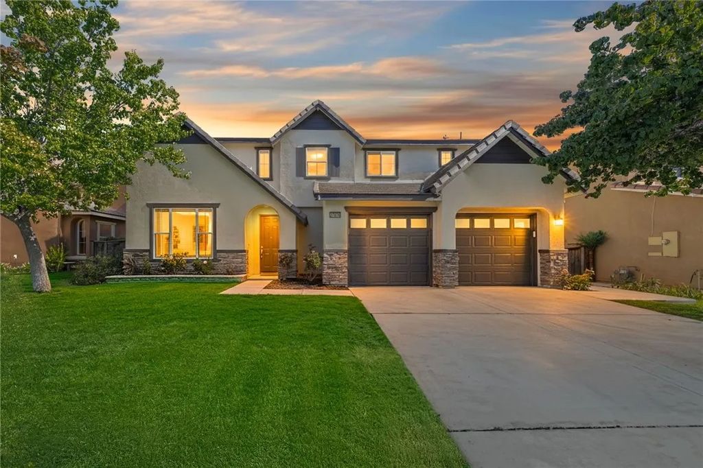 Photo of 27876 Post Oak Pl, Murrieta, CA 92562 (MLS # SW25244177)