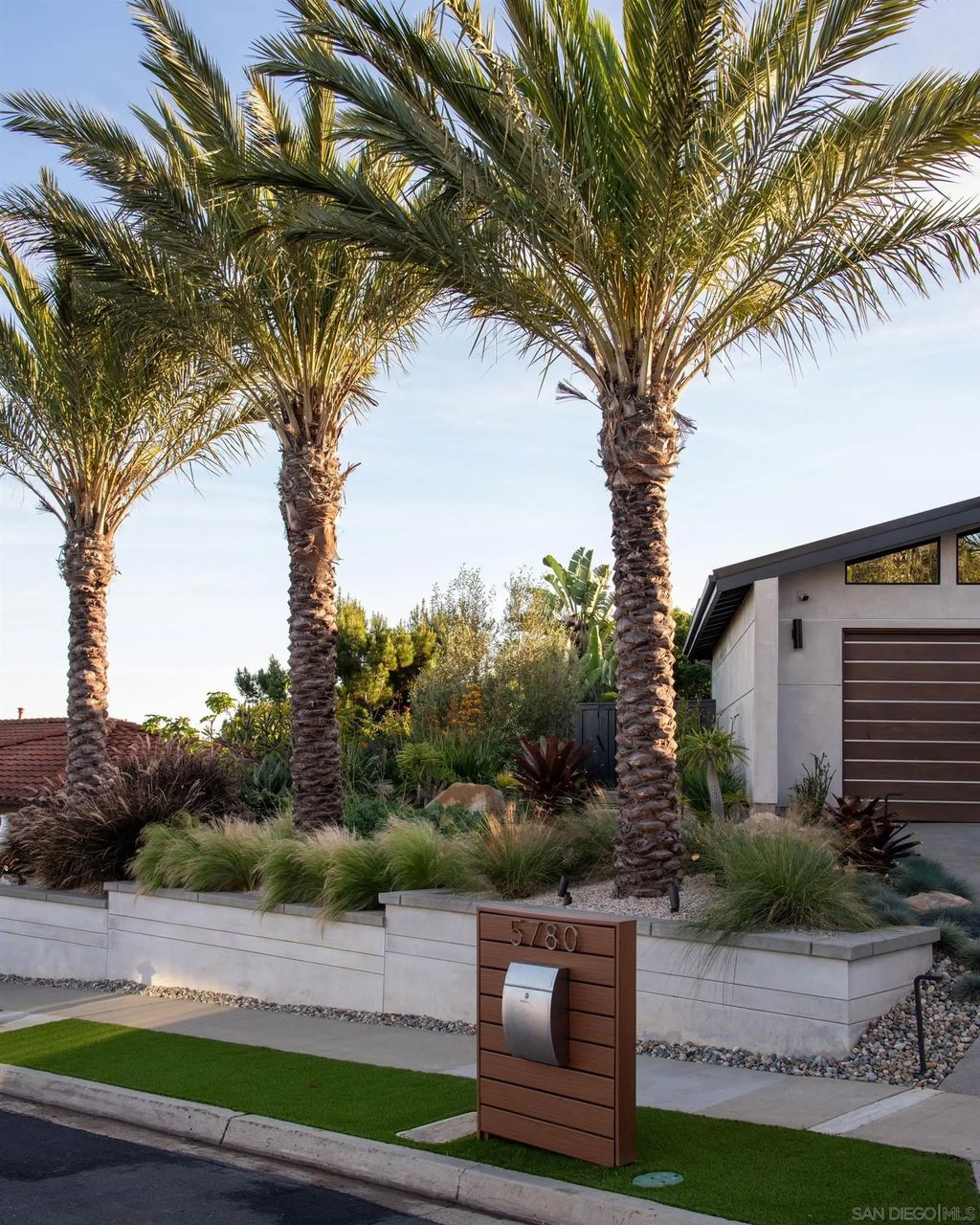 Photo of 5780 Rutgers Road, La Jolla, CA 92037 (MLS # 260006680)