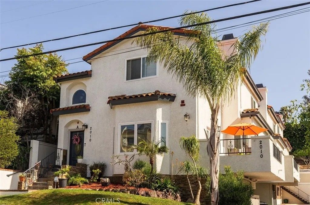 Photo of 2010 Mathews Avenue #C, Redondo Beach, CA 90278 (MLS # SB26097366)