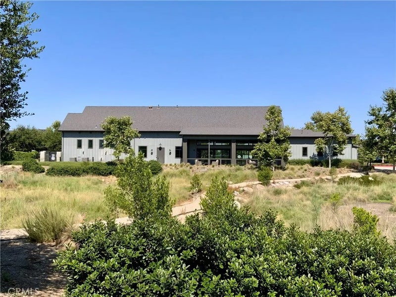 2617 E Tatum Lane
