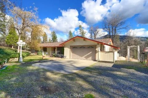 Photo of 5909 Evergreen Ln, Mariposa, CA 95338 (MLS # FR26008673)