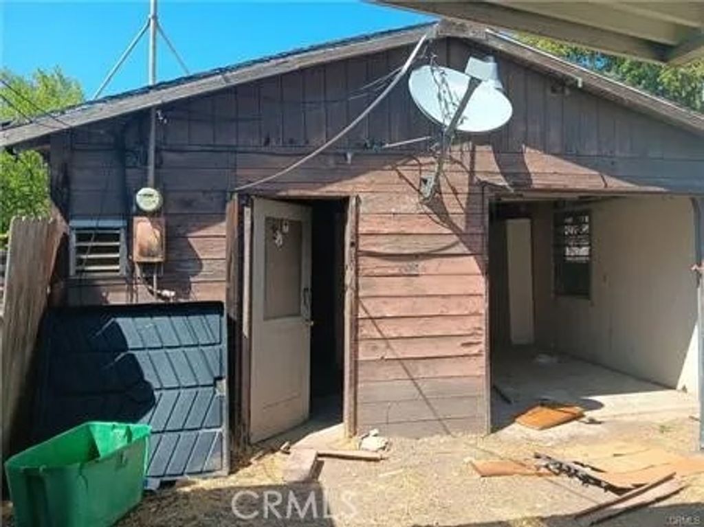 Photo of 12860 Second St, Clearlake Oaks, CA 95423 (MLS # LC26031809)