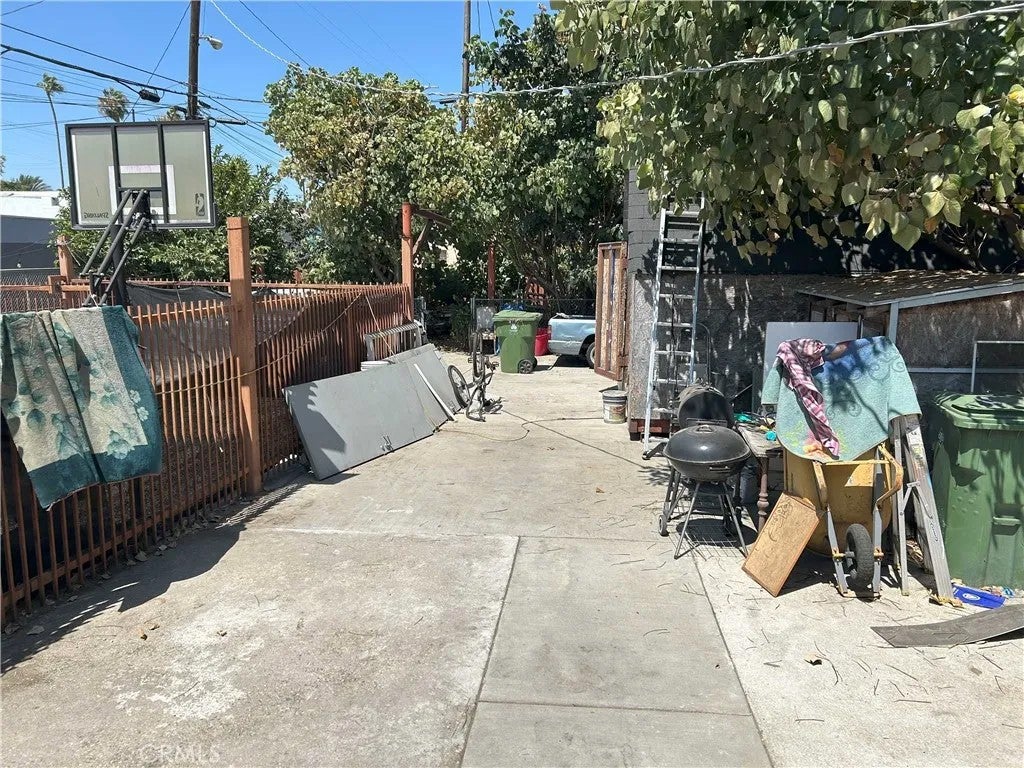 1743--45 W 60th Place