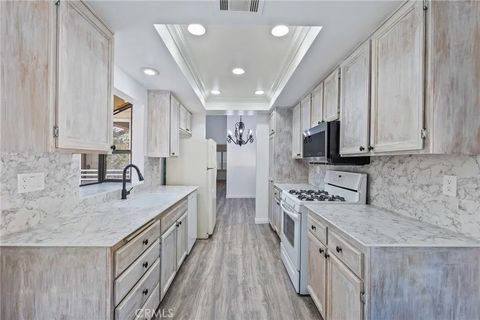 Tiny photo for 5712 Skyview Way #A, Agoura Hills, CA 91301 (MLS # SR25233120)