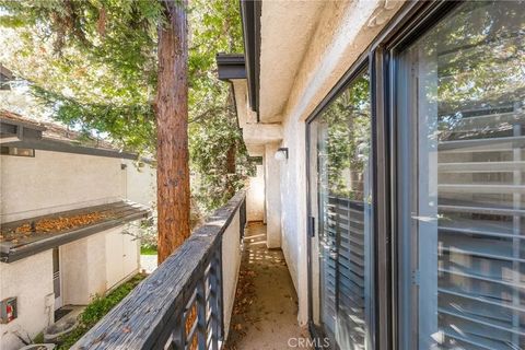 Tiny photo for 5712 Skyview Way #A, Agoura Hills, CA 91301 (MLS # SR25233120)