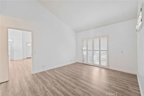 Tiny photo for 5712 Skyview Way #A, Agoura Hills, CA 91301 (MLS # SR25233120)