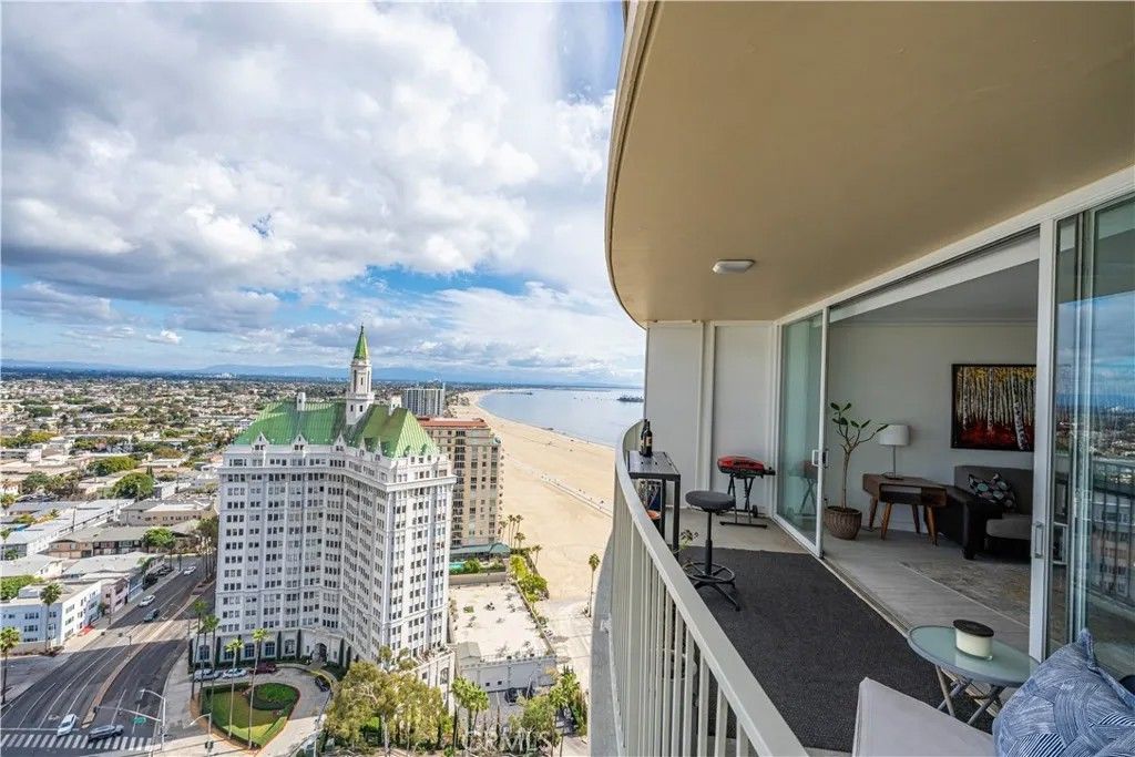 Photo of 700 E Ocean Boulevard #3003, Long Beach, CA 90802 (MLS # PW26000268)