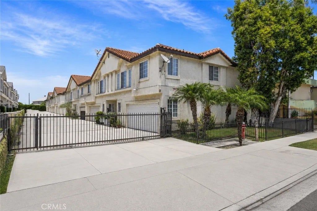 9333 Elm Vista Drive 4