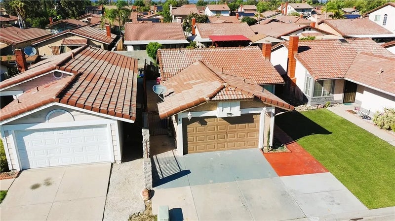 750 W Mariposa Drive