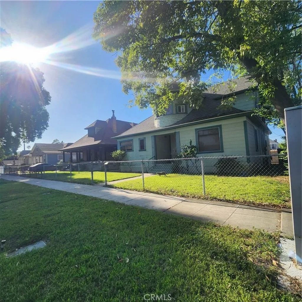 Photo of 3339 Mulberry St, Riverside, CA 92501 (MLS # IV26025685)
