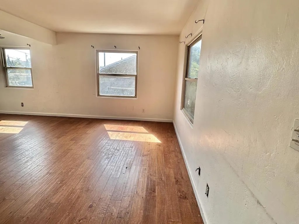 4156 Franklin Ave