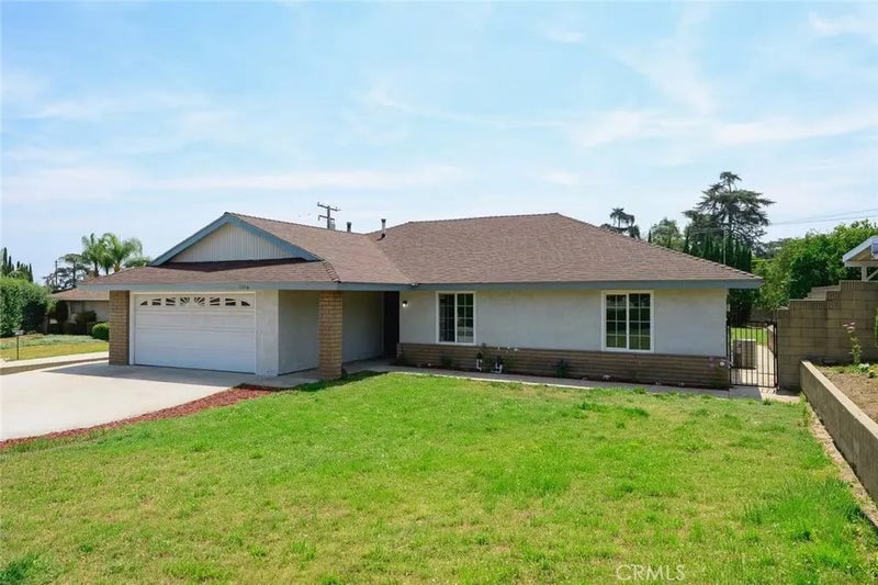 1356 Old Canyon