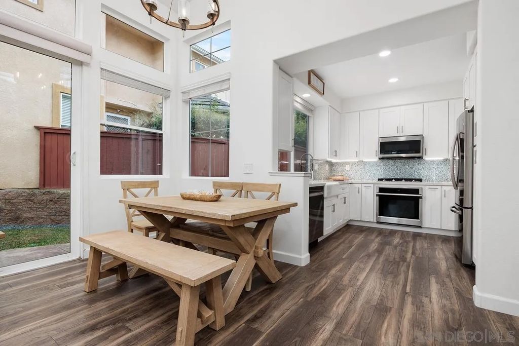 Photo of 5512 Foxtail Loop, Carlsbad, CA 92010 (MLS # 260001724)