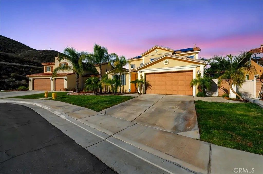 Photo of 36380 Lantana Court, Lake Elsinore, CA 92532 (MLS # CV25269087)