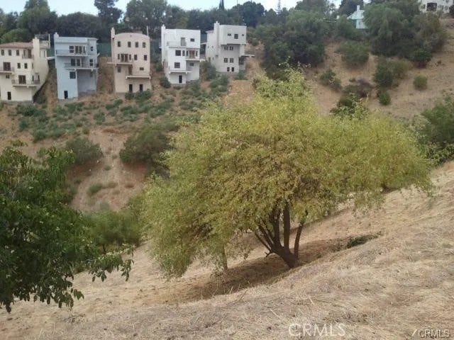 3633 E Richardson