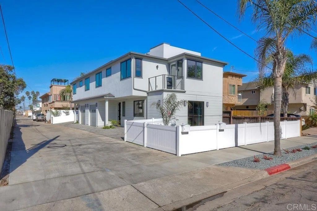 Photo of 124 Donax Ave, San Diego, CA 91932 (MLS # PTP2603378)