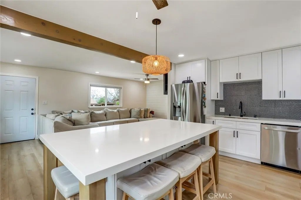 Photo of 33288 Landerville Blvd, Lake Elsinore, CA 92530 (MLS # OC26102216)