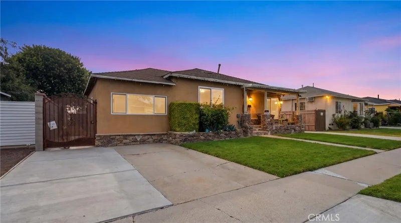 1046 S Gunlock