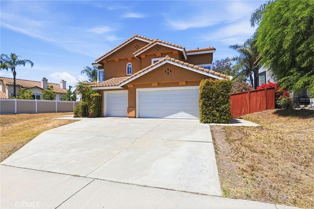 Photo of 39921 Spicewood AVE, Murrieta, CA 92562 (MLS # OC26085433)