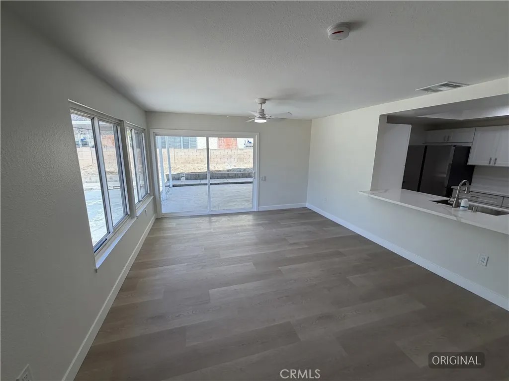 26025 Chambers