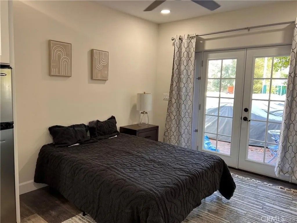 Photo of 2515 Crest View #1, Los Angeles, CA 90046 (MLS # SR26072139)