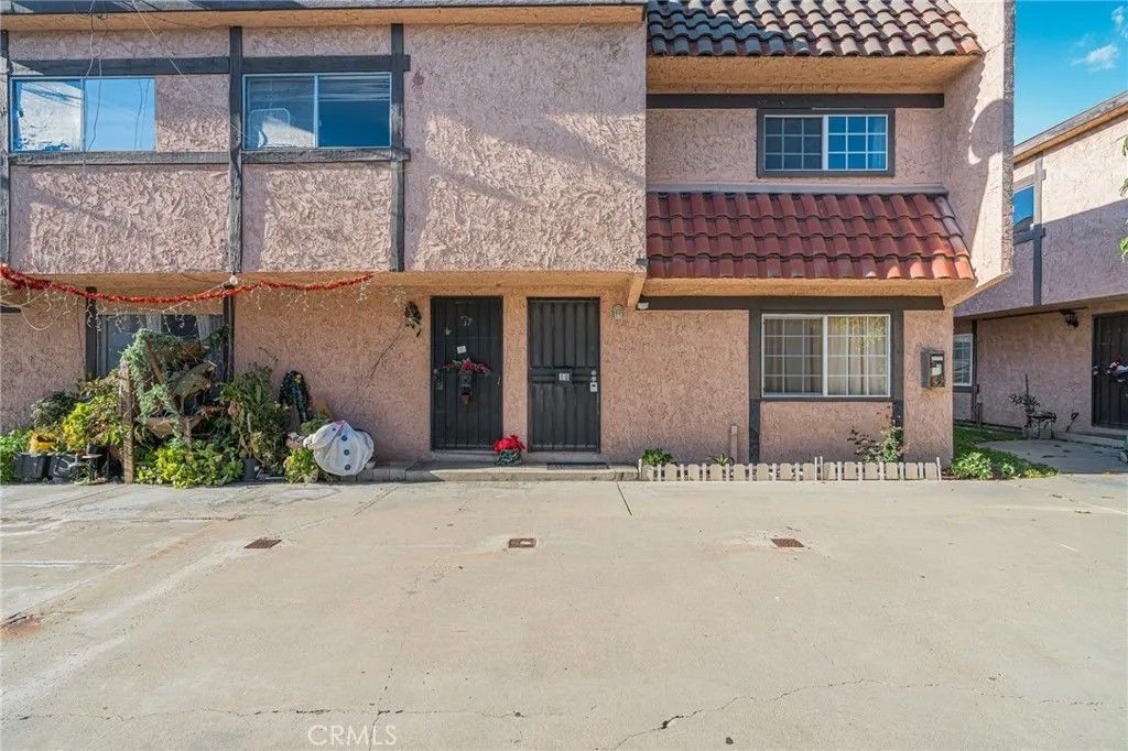 Photo of 11937 Magnolia St #18, El Monte, CA 91732 (MLS # WS26004117)