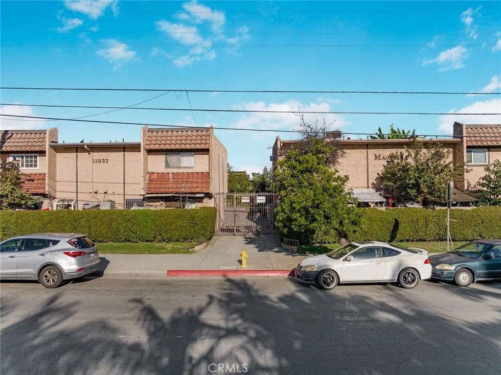 Photo of 11937 Magnolia St #18, El Monte, CA 91732 (MLS # WS26004117)