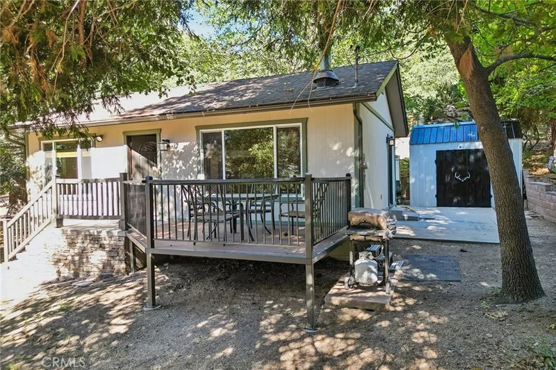 6028 Lake